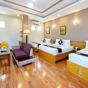 Eden Garden - Bùi Viện Street Hotel