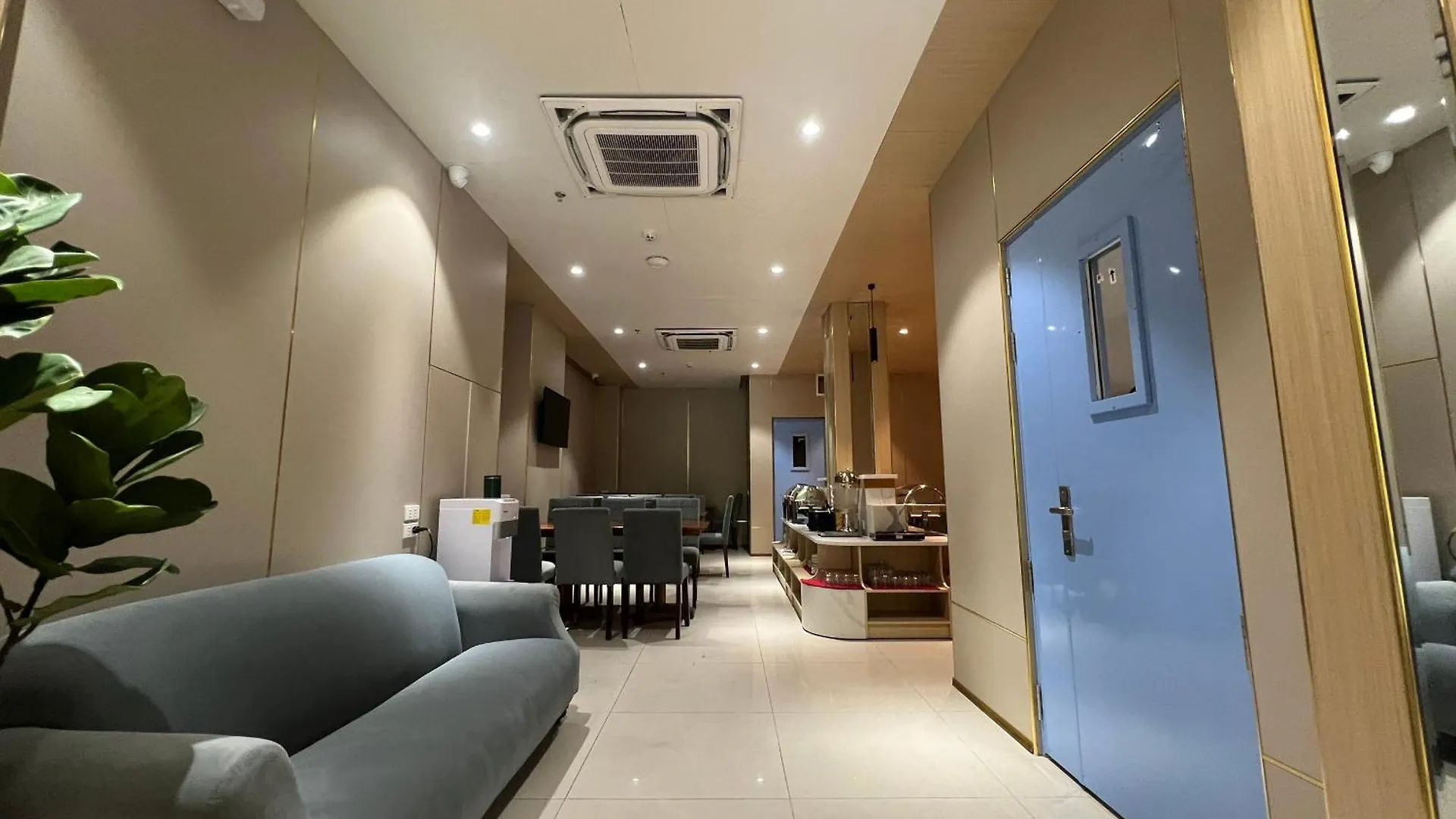 A25 Hotel - 277 Le Thanh Ton Ho Chi Minh City
